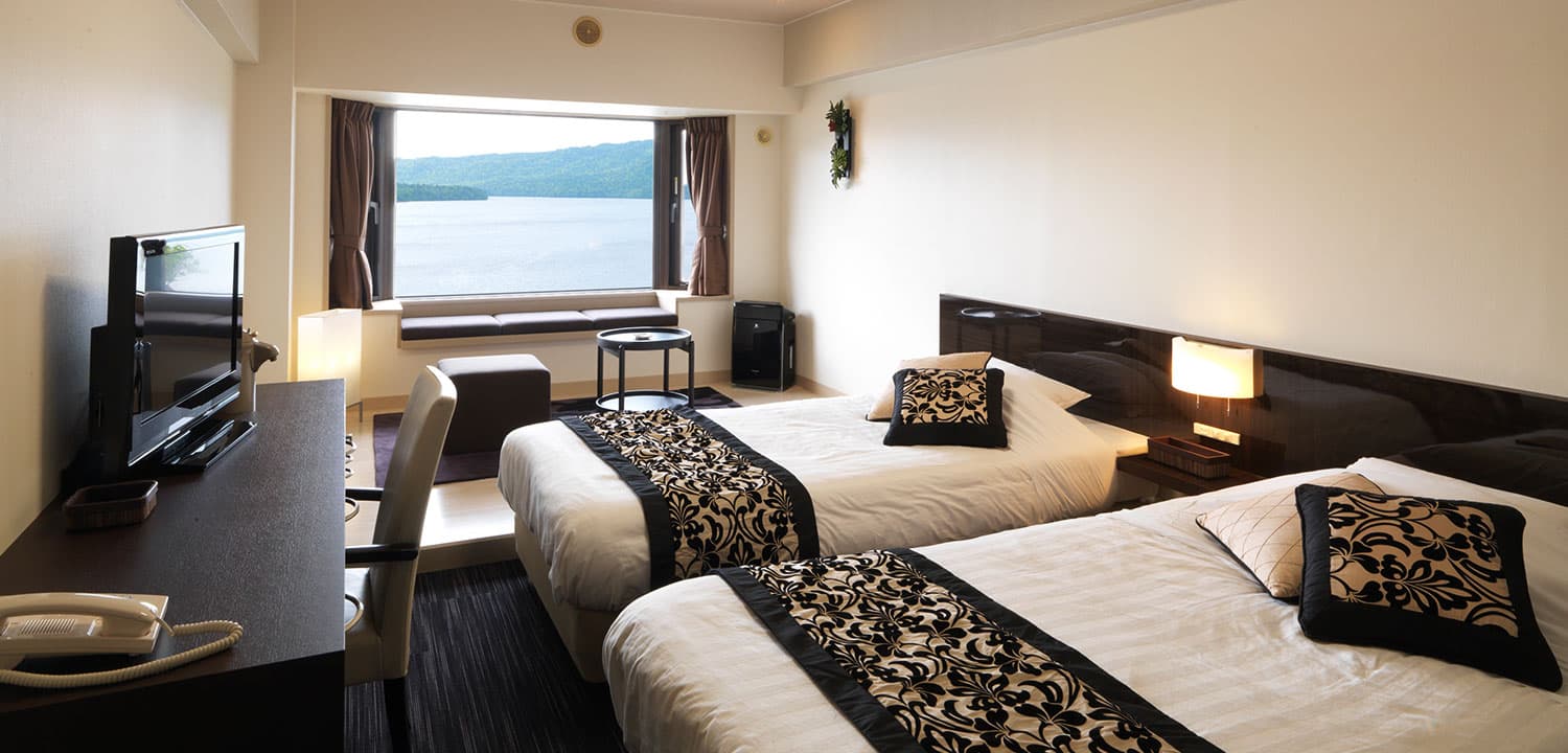 Moderate Twin Room - Lake Side -